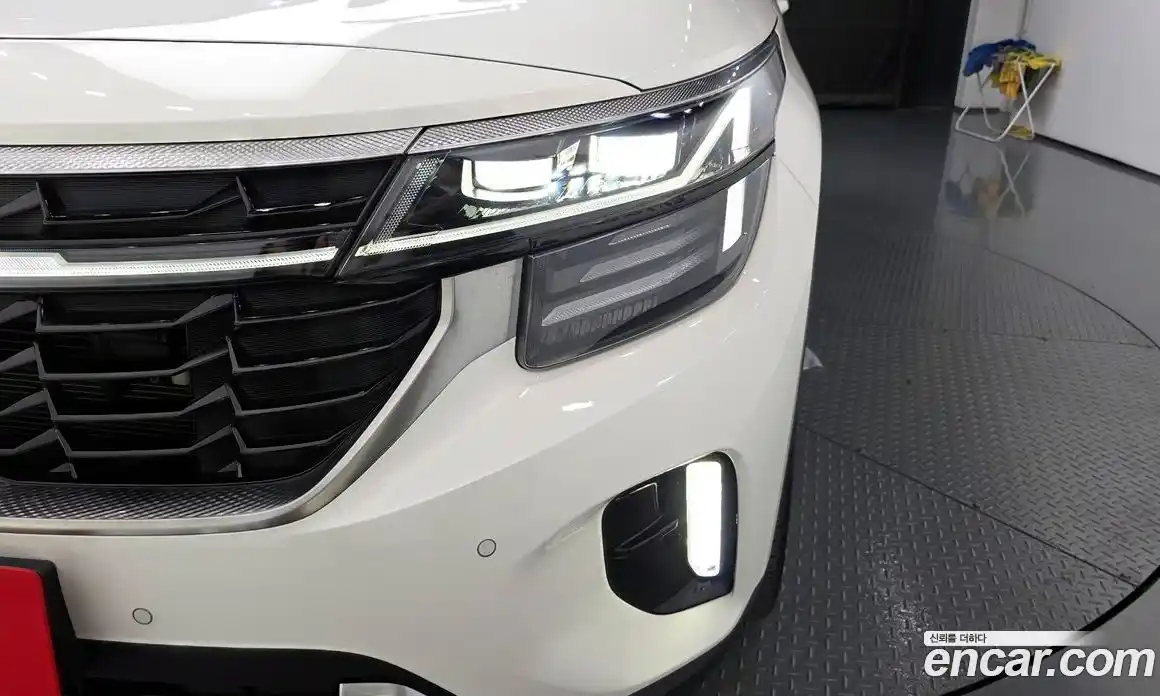 Kia Seltos 2024 1.6 гидро в Москве № 1342534, фото 8