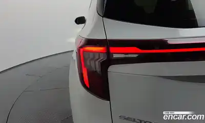 Kia Seltos 2024 1.6 гидро в Москве № 1342534, миниатюра 9