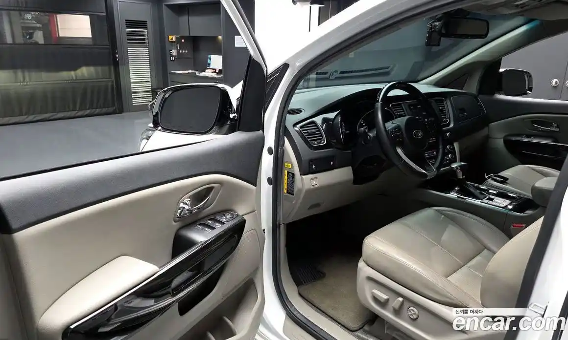 Kia Canival 2018 2.2 гидро, фото 13