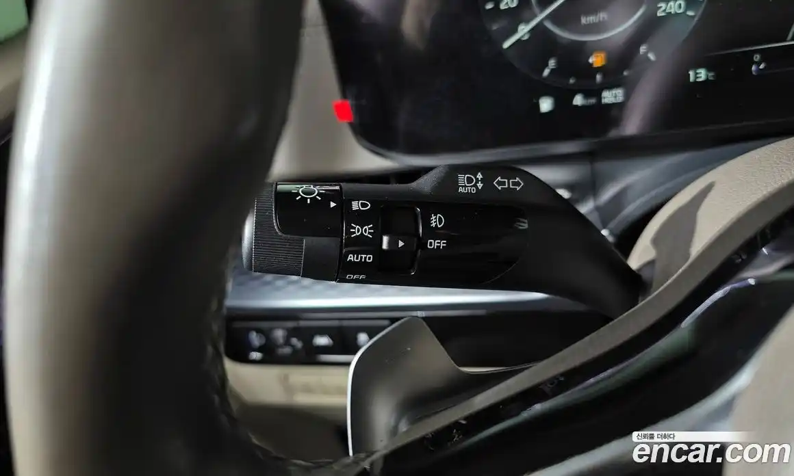 Kia Canival 2021 3.5 гидро в Москве № 1399432, фото 28