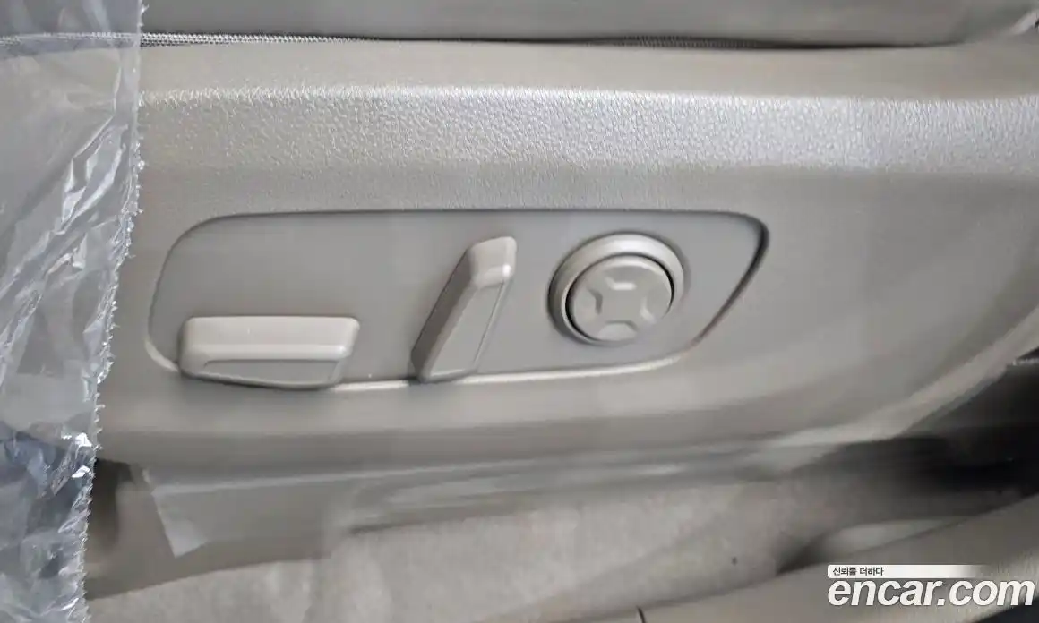 Kia Canival 2021 3.5 гидро в Москве № 1399432, фото 30