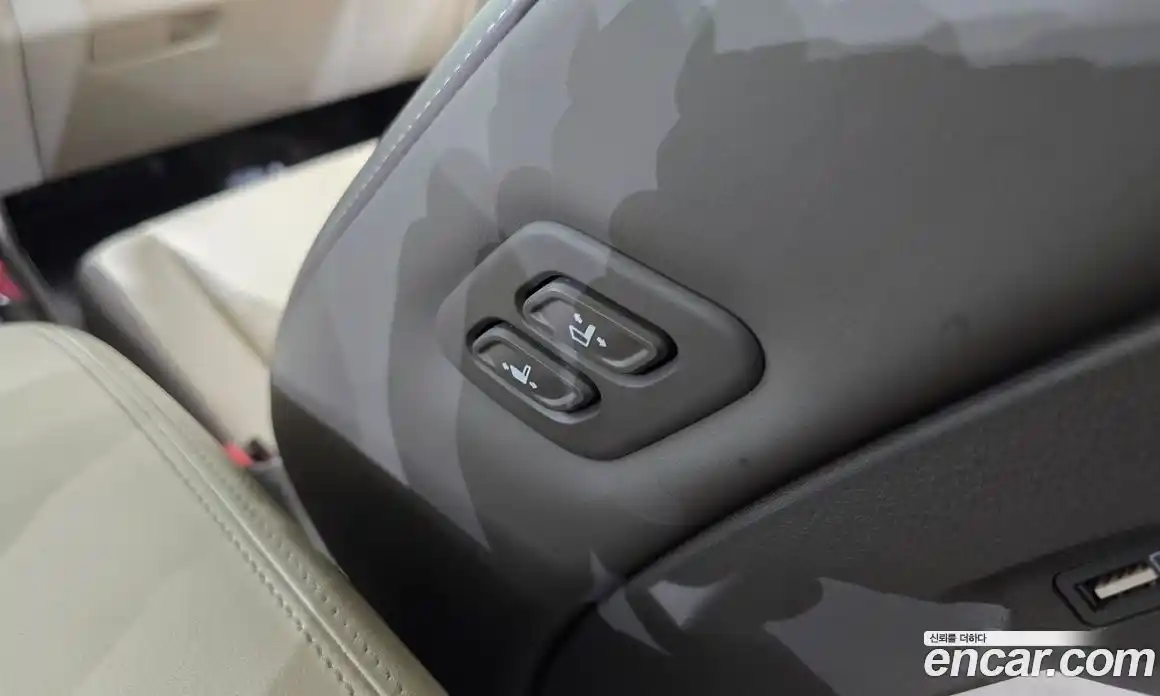 Kia Canival 2021 3.5 гидро в Москве № 1399432, фото 36