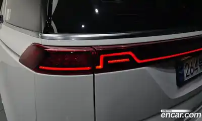 Kia Canival 2021 3.5 гидро в Москве № 1399432, миниатюра 8