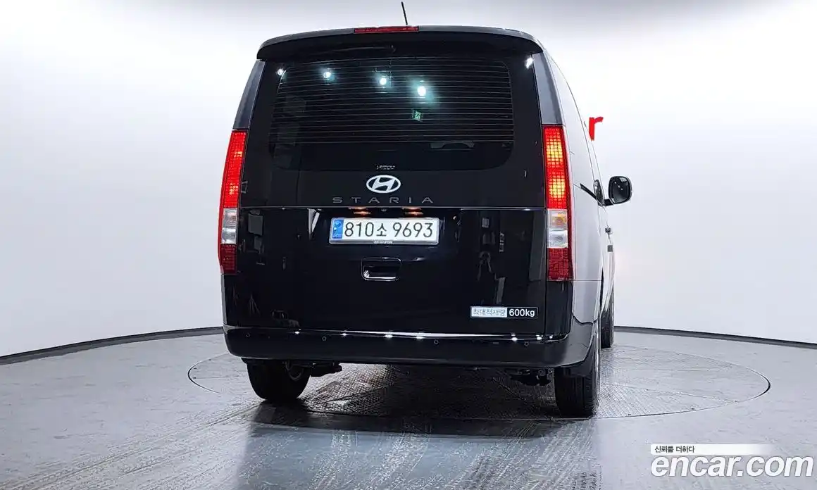 Hyundai Staria 2024 2.2 гидро в Москве № 1417046, фото 4