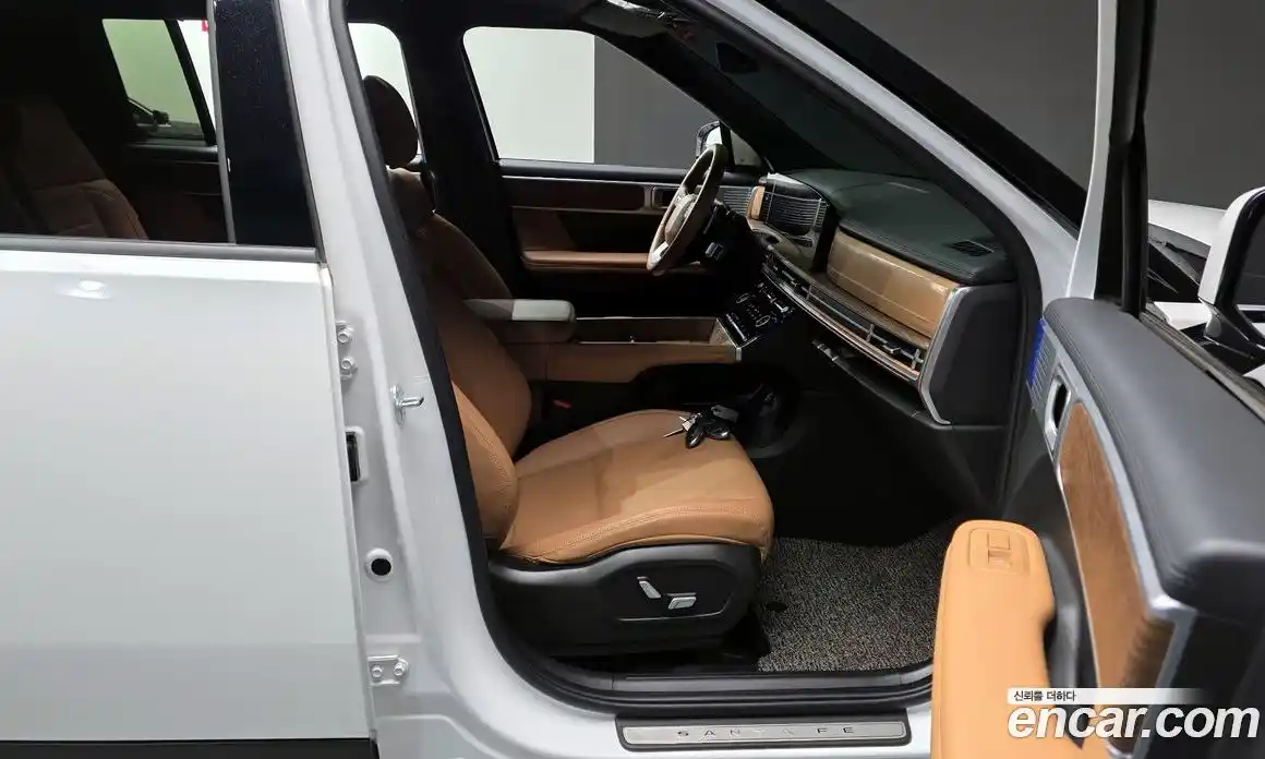 Hyundai Santa Fe 2023 2.5 гидро в Москве № 1417379, фото 18