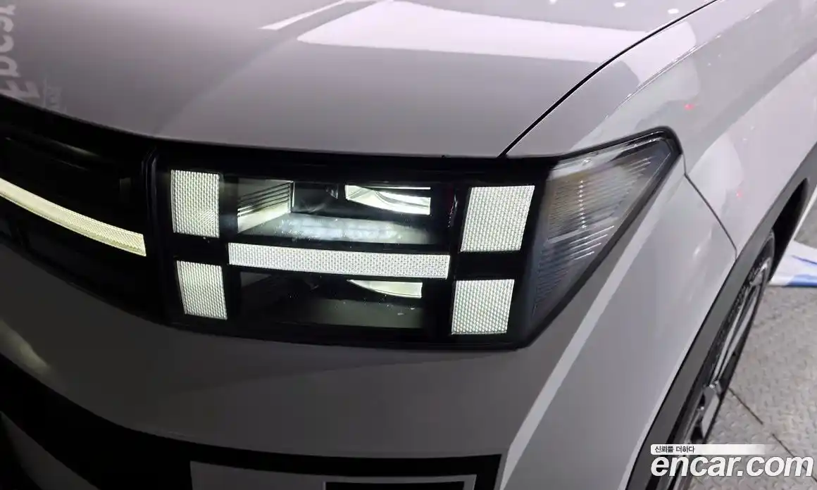 Hyundai Santa Fe 2023 2.5 гидро в Москве № 1417379, фото 8