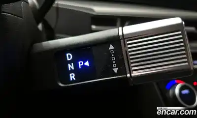 Hyundai Santa Fe 2024 1.6 гидро в Москве № 1417396, миниатюра 12