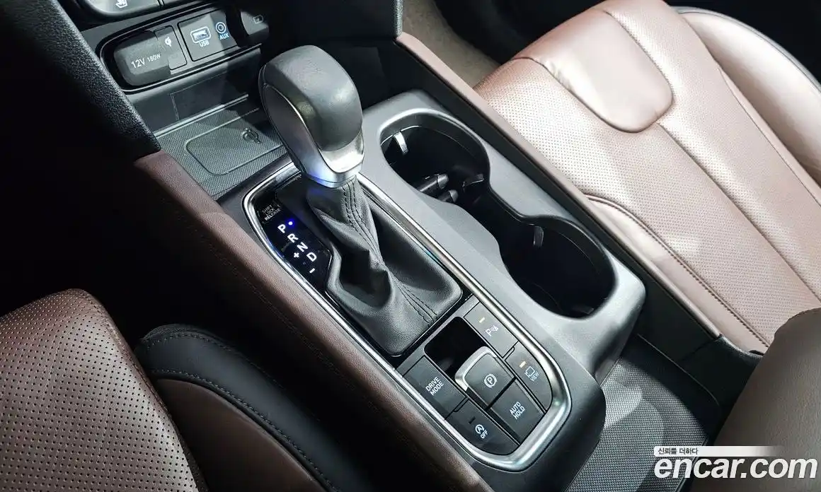Hyundai Santa Fe 2018 2.2 гидро в Москве № 1417643, фото 11