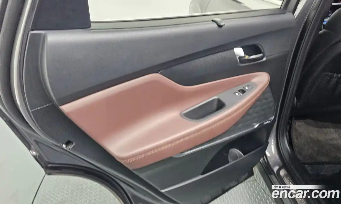 Hyundai Santa Fe 2018 2.2 гидро в Москве № 1417643, фото 14