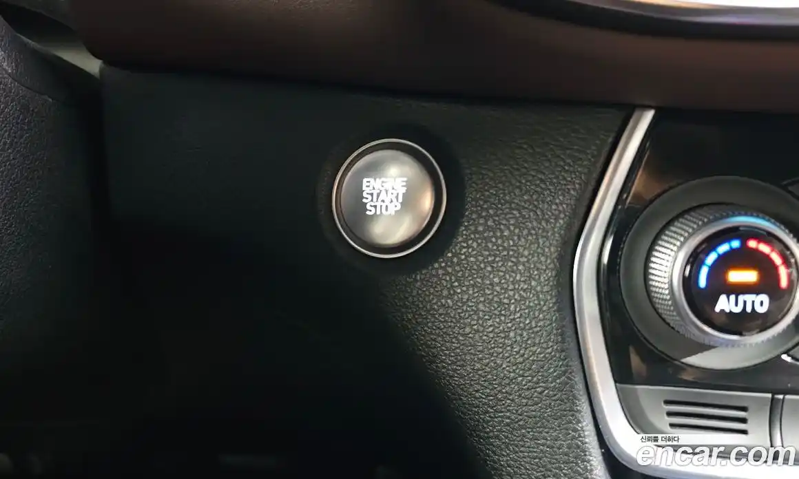 Hyundai Santa Fe 2018 2.2 гидро в Москве № 1417643, фото 26