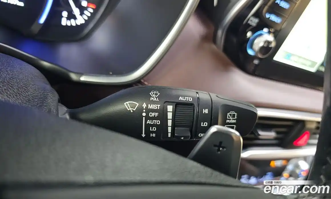 Hyundai Santa Fe 2018 2.2 гидро в Москве № 1417643, фото 27