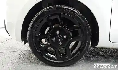 Kia Ray 2024 1.0 гидро в Москве № 1417952, миниатюра 4