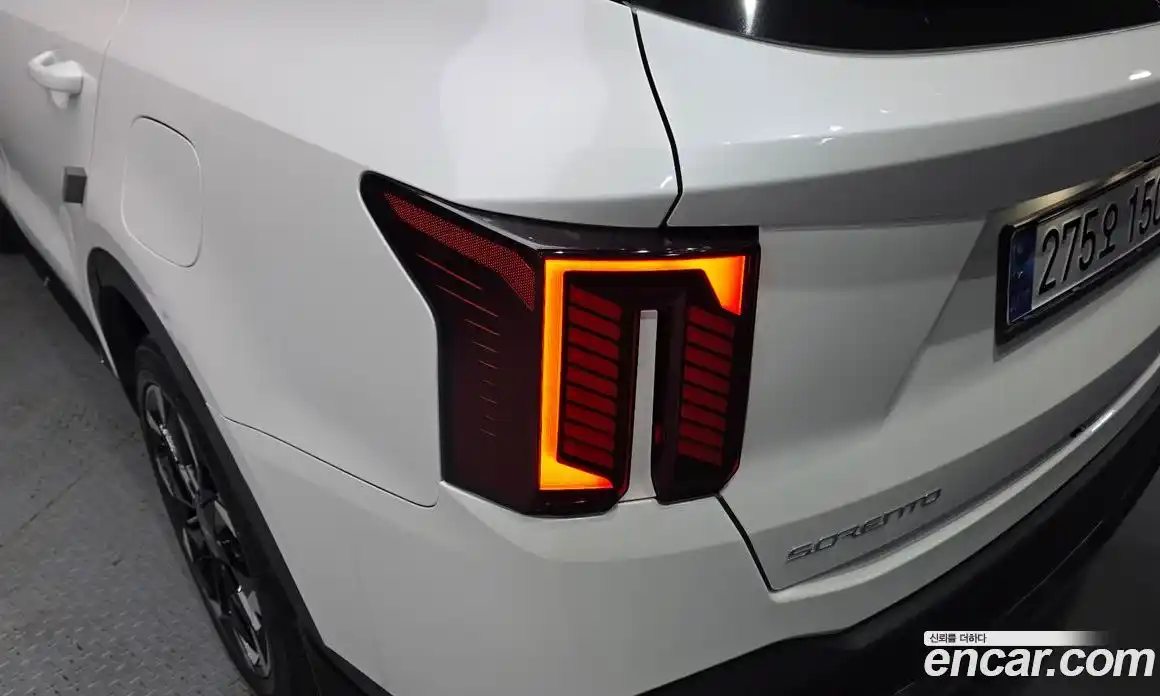 Kia Sorento 2023 2.5 гидро в Москве № 1418136, фото 9