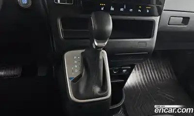 Hyundai Staria 2024 2.2 гидро в Москве № 1537336, миниатюра 12