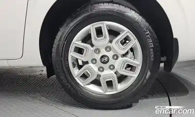 Hyundai Staria 2024 2.2 гидро в Москве № 1537336, миниатюра 7