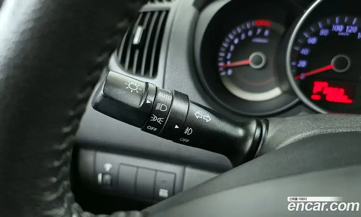 Kia Porte 2011 1.6 гидро в Москве № 1538040, фото 25