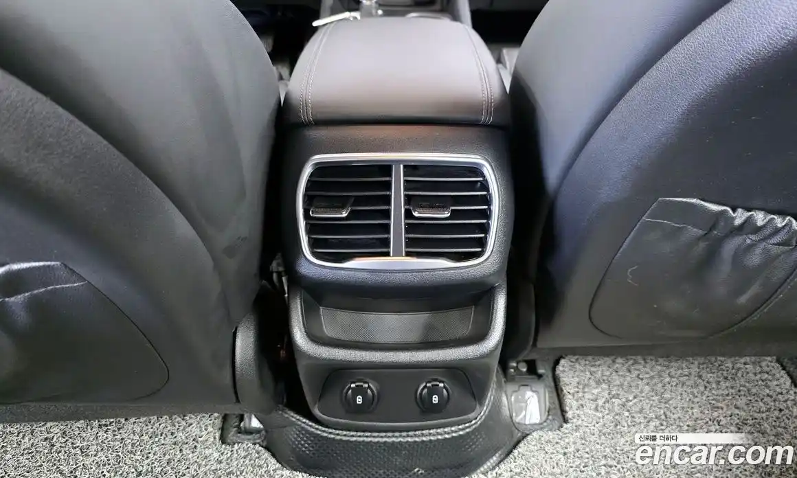 Hyundai Santa Fe 2019 2.0 гидро в Москве № 1610388, фото 25