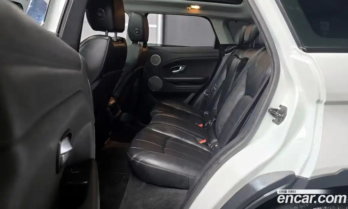 Land Rover Range-Rover Evoque 2018 2.0 гидро в Москве № 166311, фото 13