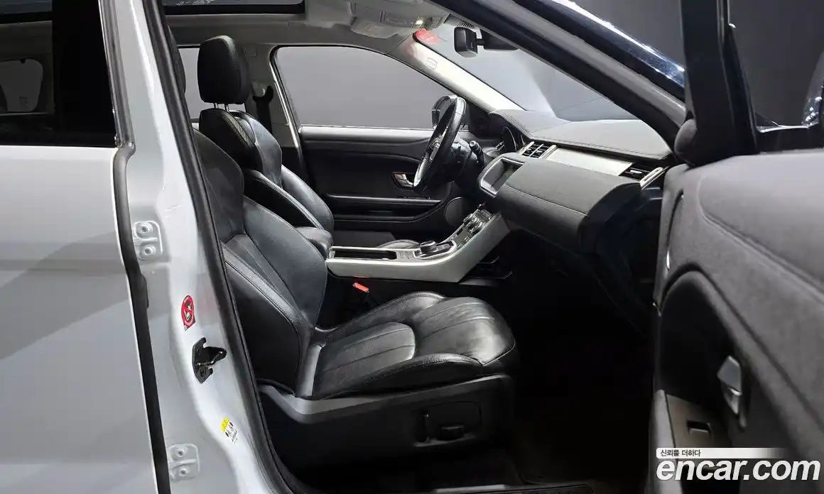 Land Rover Range-Rover Evoque 2018 2.0 гидро в Москве № 166311, фото 10