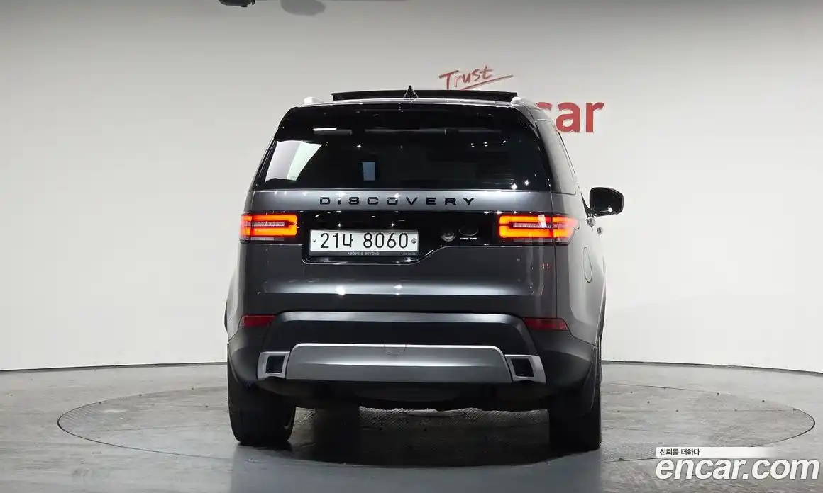 Land Rover Discovery 2018 3.0 гидро в Москве № 166384, фото 3