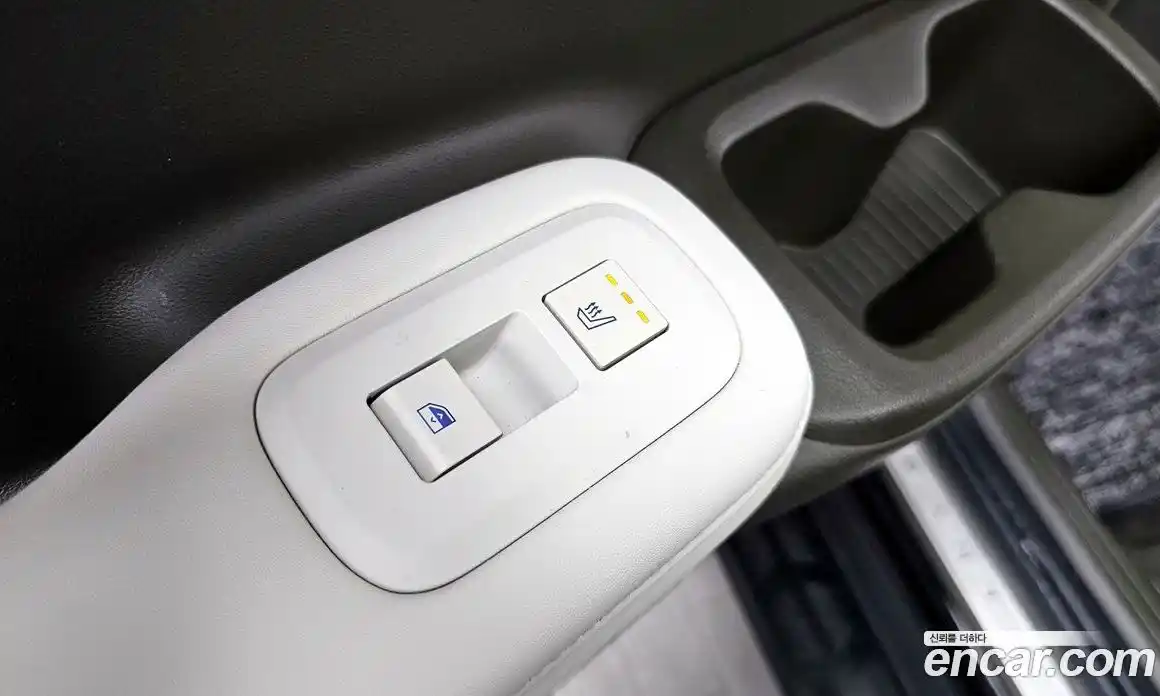 Hyundai Santa Fe 2024 2.5 гидро в Москве № 1683792, фото 24