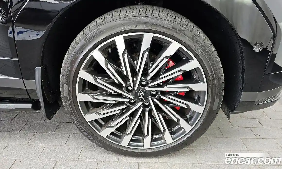 Hyundai Santa Fe 2024 2.5 гидро в Москве № 1683792, фото 7