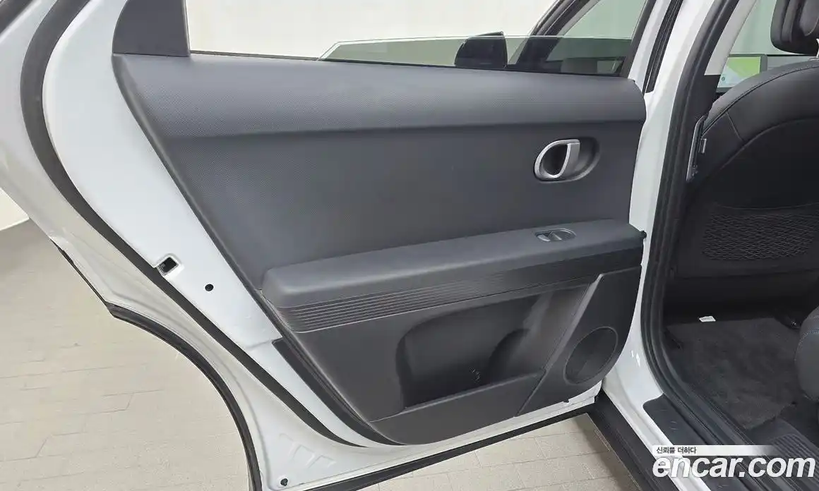 Hyundai Ioniq 5 2024 0.1 гидро в Москве № 1684028, фото 15