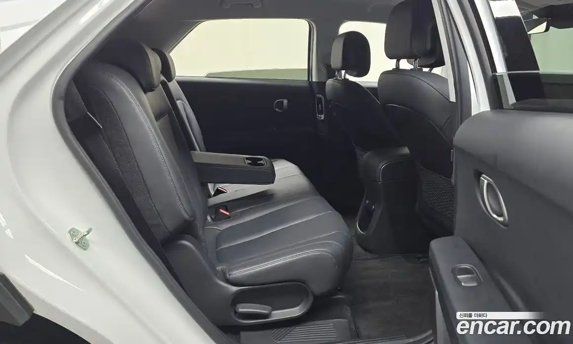 Hyundai Ioniq 5 2024 0.1 гидро в Москве № 1684028, фото 18