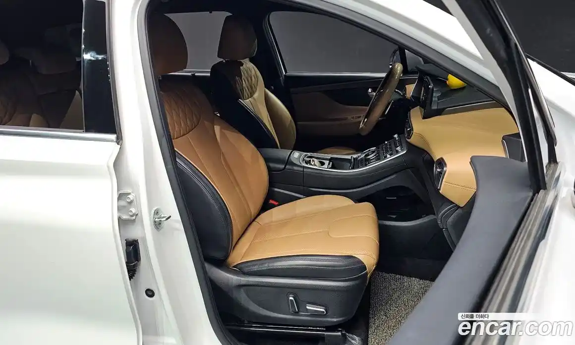 Hyundai Santa Fe 2021 2.5 гидро в Москве № 1684052, фото 18