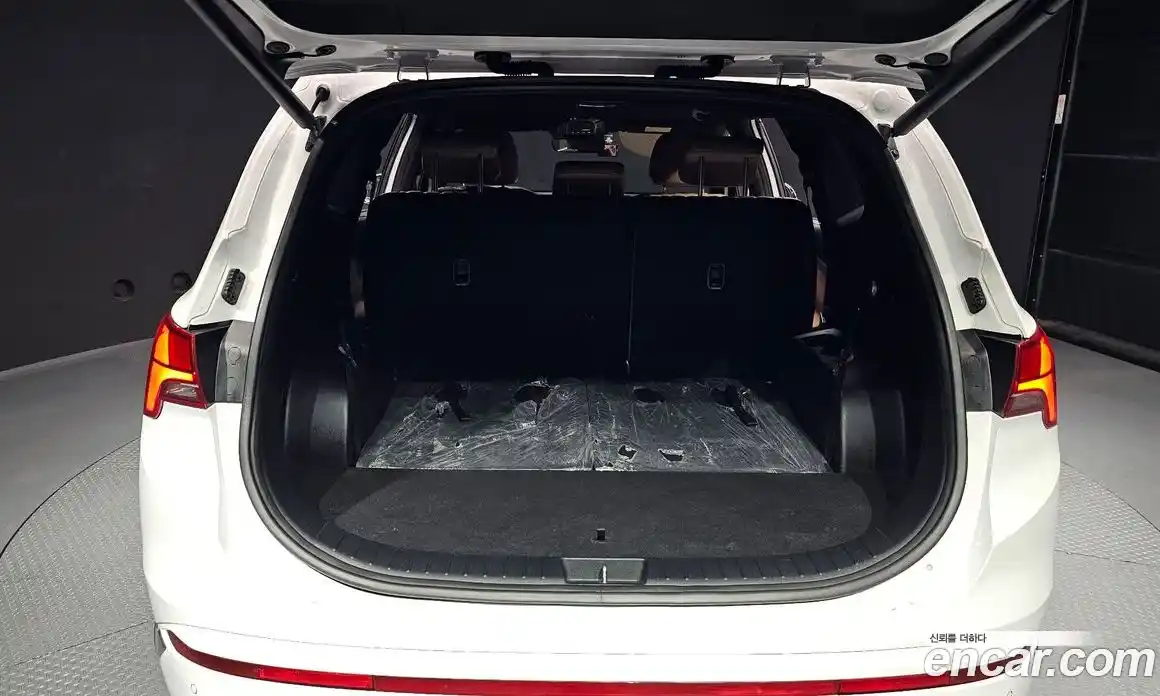 Hyundai Santa Fe 2021 2.5 гидро в Москве № 1684052, фото 26