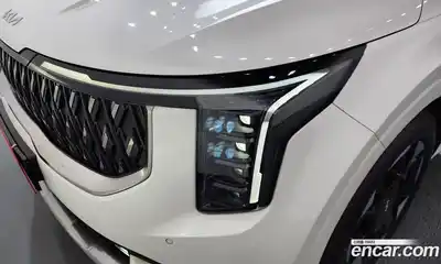 Kia Canival 2024 2.2 гидро в Москве № 1684864, миниатюра 8