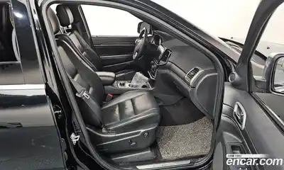 Jeep Cherokee 2019 3.6 гидро в Москве № 169714, миниатюра 11