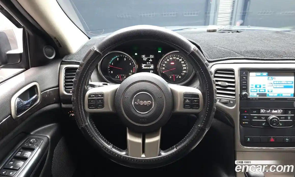 Jeep Cherokee 2011 3.0 гидро в Москве № 169922, фото 13