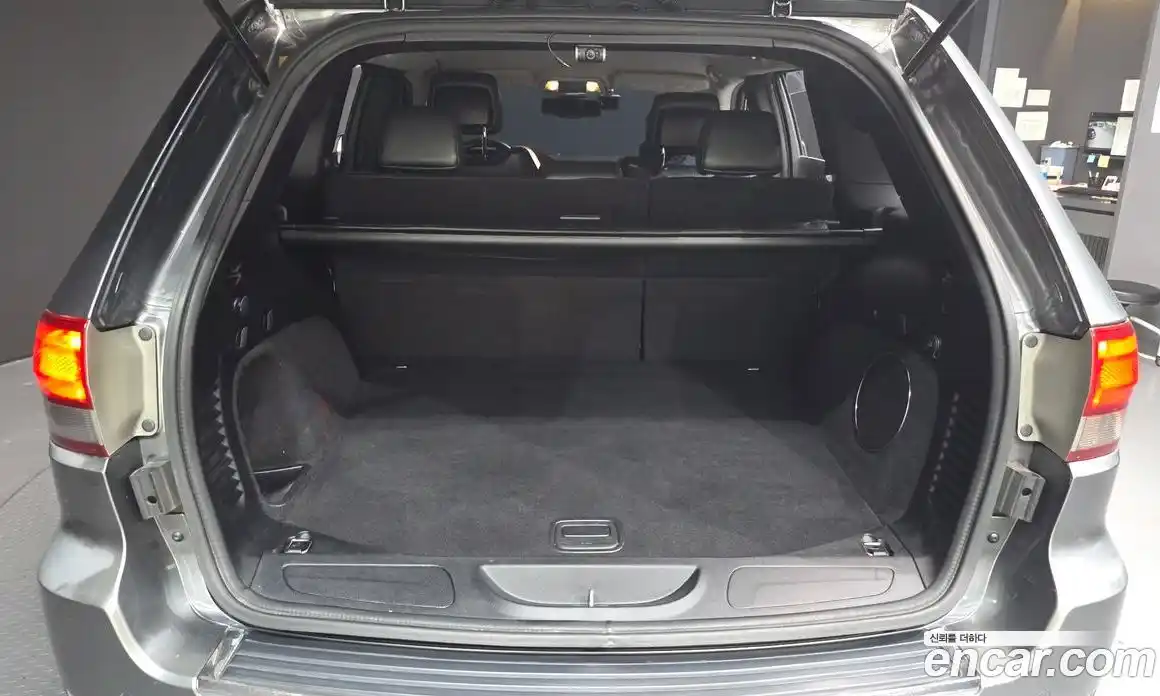 Jeep Cherokee 2011 3.0 гидро в Москве № 169922, фото 20