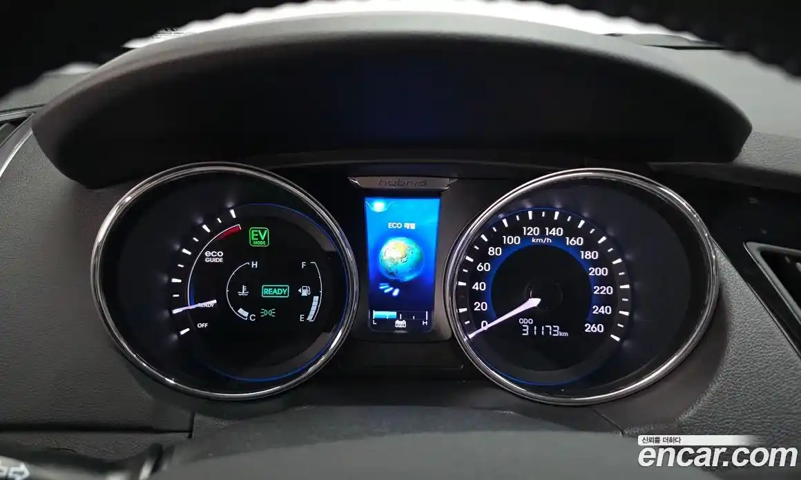 Hyundai Sonata 2012 2.0 гидро в Москве № 1757655, фото 11