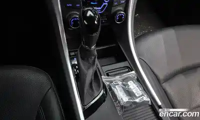 Hyundai Sonata 2012 2.0 гидро в Москве № 1757655, миниатюра 12