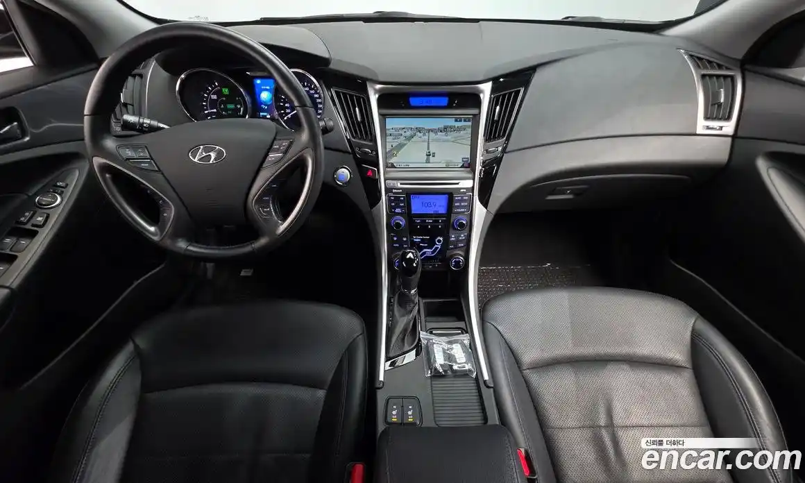 Hyundai Sonata 2012 2.0 гидро в Москве № 1757655, фото 10