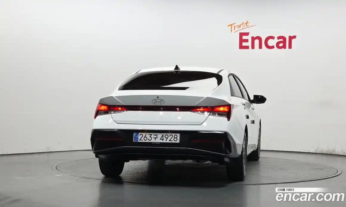 Hyundai Avante 2025 1.6 гидро в Москве № 1830149, фото 4