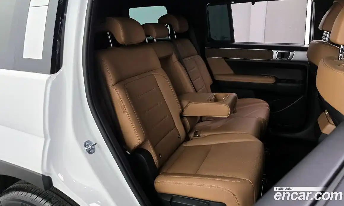 Hyundai Santa Fe 2025 2.5 гидро в Москве № 1830183, фото 16