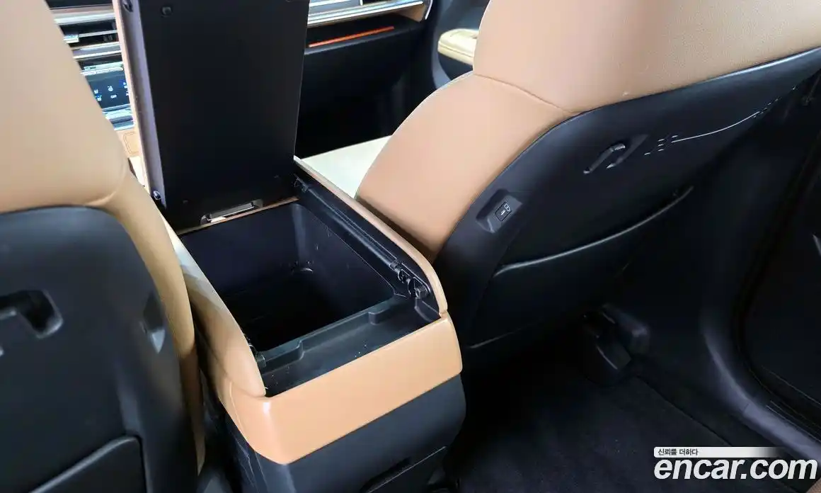 Hyundai Santa Fe 2025 2.5 гидро в Москве № 1830183, фото 30