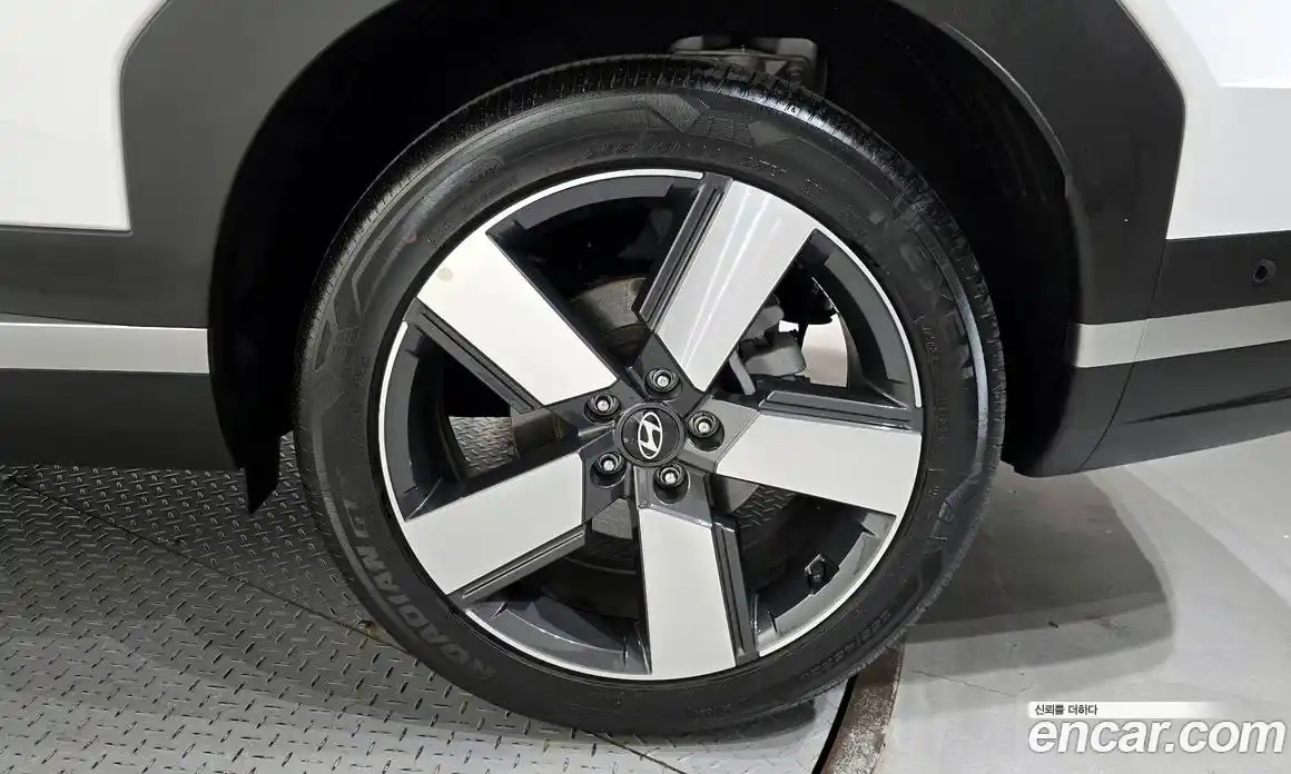 Hyundai Santa Fe 2025 2.5 гидро в Москве № 1830183, фото 7