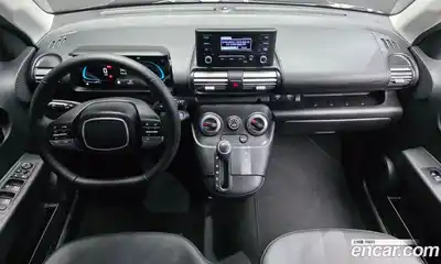 Hyundai Casper 2023 1.0 гидро в Москве № 1830212, миниатюра 10