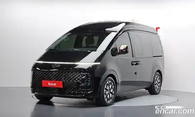 Hyundai Staria, 2022