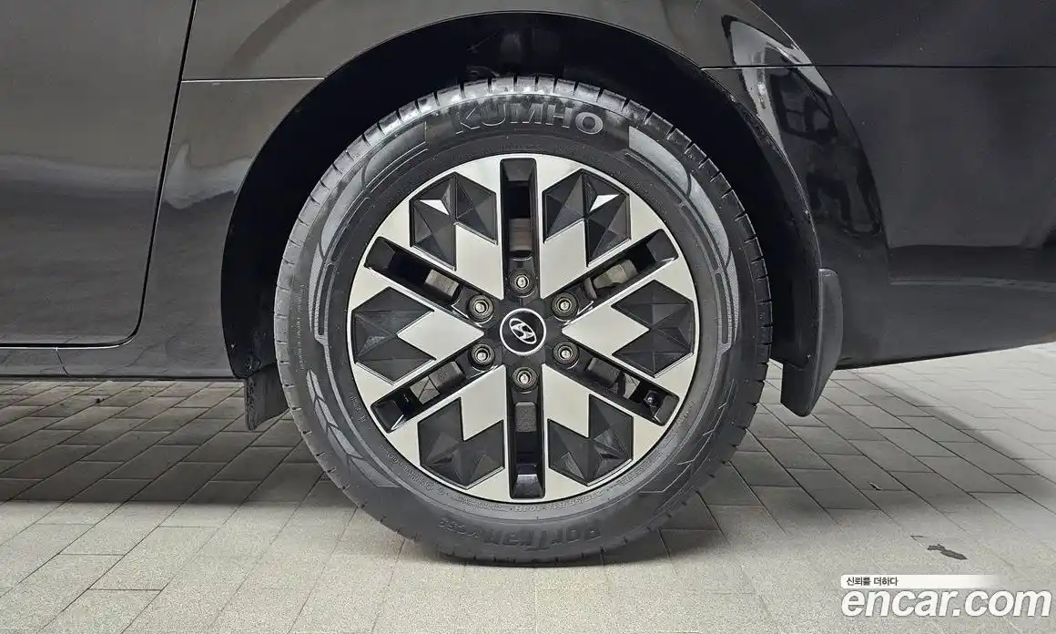 Hyundai Staria 2022 2.2 гидро в Москве № 1830959, фото 7