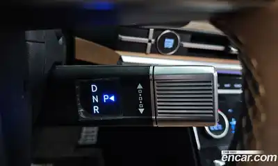 Hyundai Santa Fe 2024 2.5 гидро в Москве № 1830998, миниатюра 12