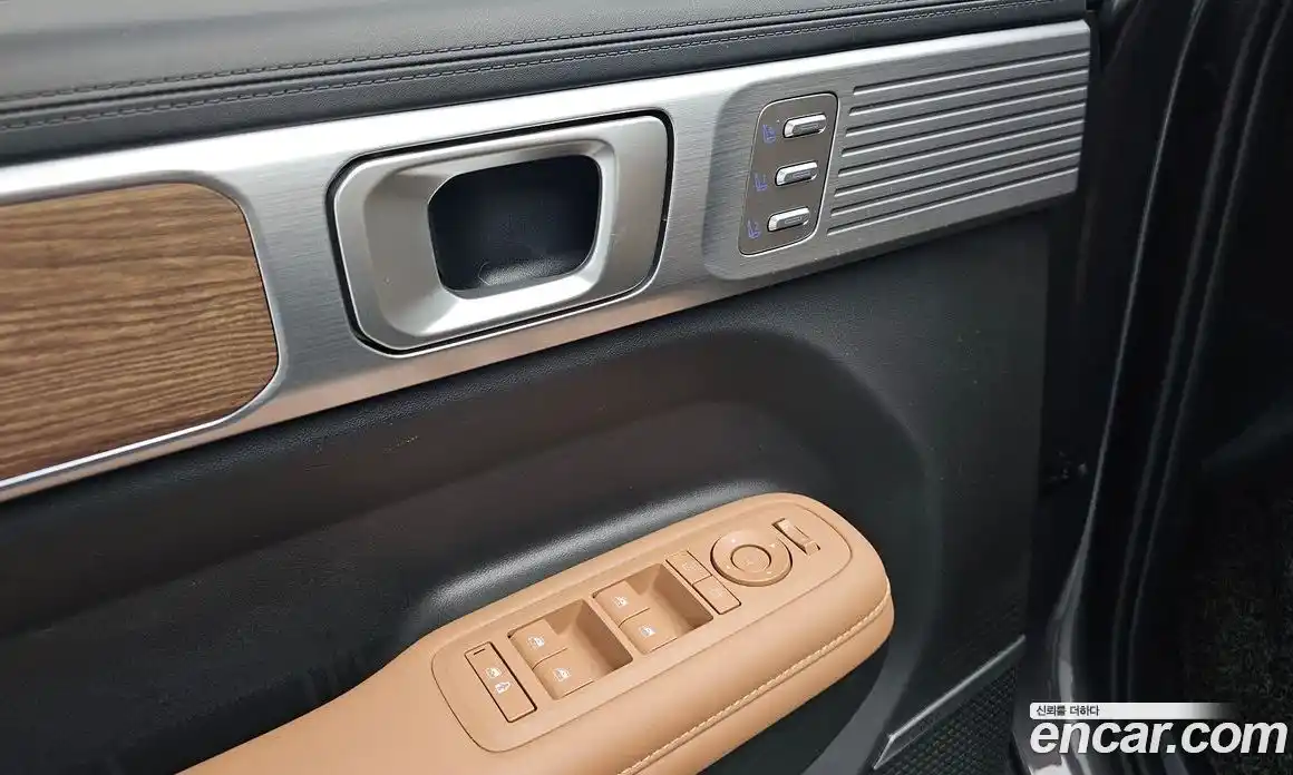 Hyundai Santa Fe 2024 2.5 гидро в Москве № 1830998, фото 24