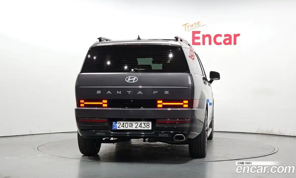 Hyundai Santa Fe 2024 2.5 гидро в Москве № 1830998, фото 4