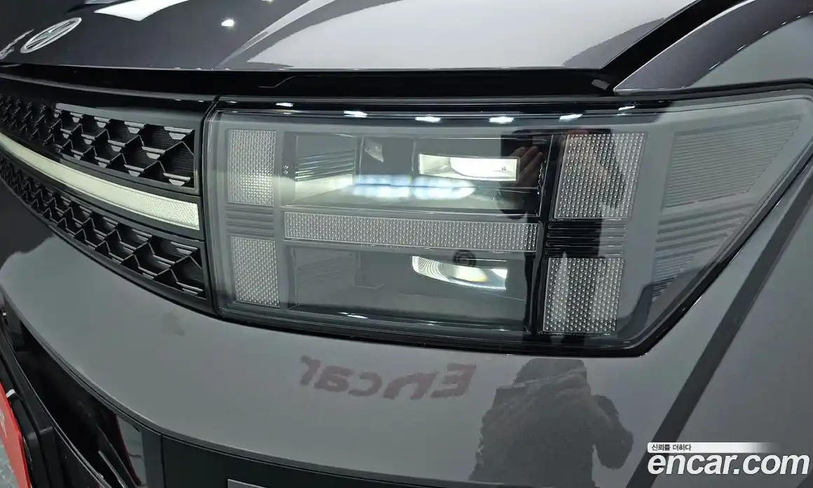Hyundai Santa Fe 2024 2.5 гидро в Москве № 1830998, фото 8