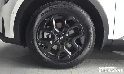 Kia Sorento 2023 1.6 гидро в Москве № 1831328, миниатюра 5