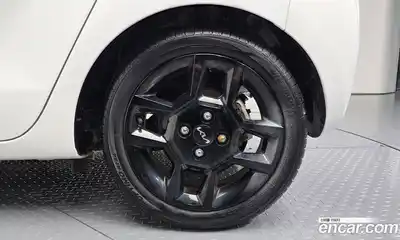 Kia Ray 2023 1.0 гидро в Москве № 1831403, миниатюра 7